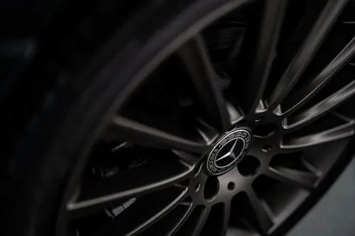 Tire -Detailing--tire-detailing.jpg-image